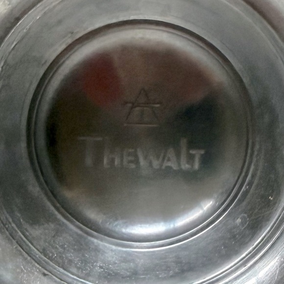 Jon Q. Wright rare vintage fishing lures stein with original tag - Picture 9 of 13